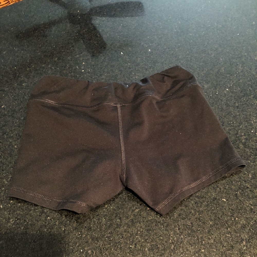 Fleo Short - image 5